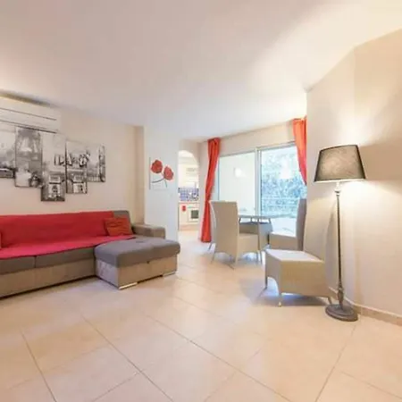 With One Bedroom In Saint-raphael, With Enclosed Garden - 10 *