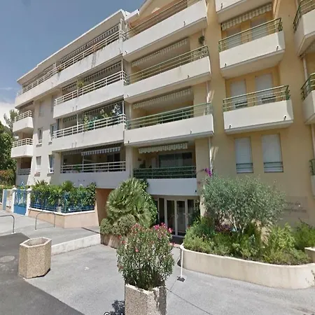 With One Bedroom In Saint-raphael, With Enclosed Garden - 10