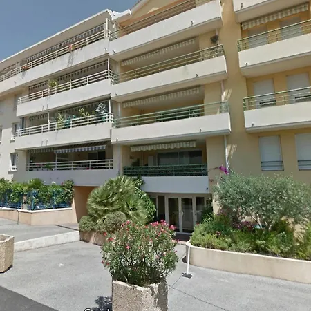 With One Bedroom In Saint-raphael, With Enclosed Garden - 10 Saint-Raphael (Var)